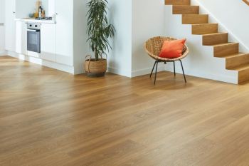 karndean golden brown luxury vinyl flooring in open plan kitchen